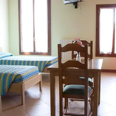 Agriturismo Mammamaude مزرعة للإقامة غرانارولو ديلّيميليا