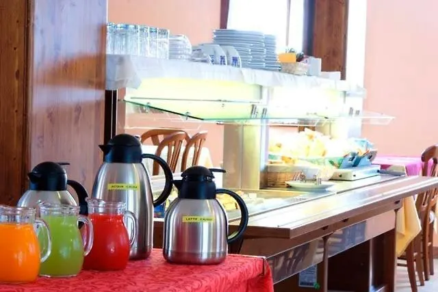 Agriturismo Mammamaude مزرعة للإقامة *