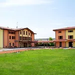 Agriturismo Mammamaude Granarolo dellʼEmilia